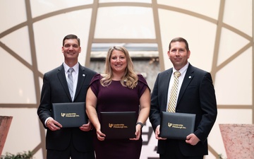 Three 911th Airlift Wing Airmen complete Community Leadership Course for Veterans