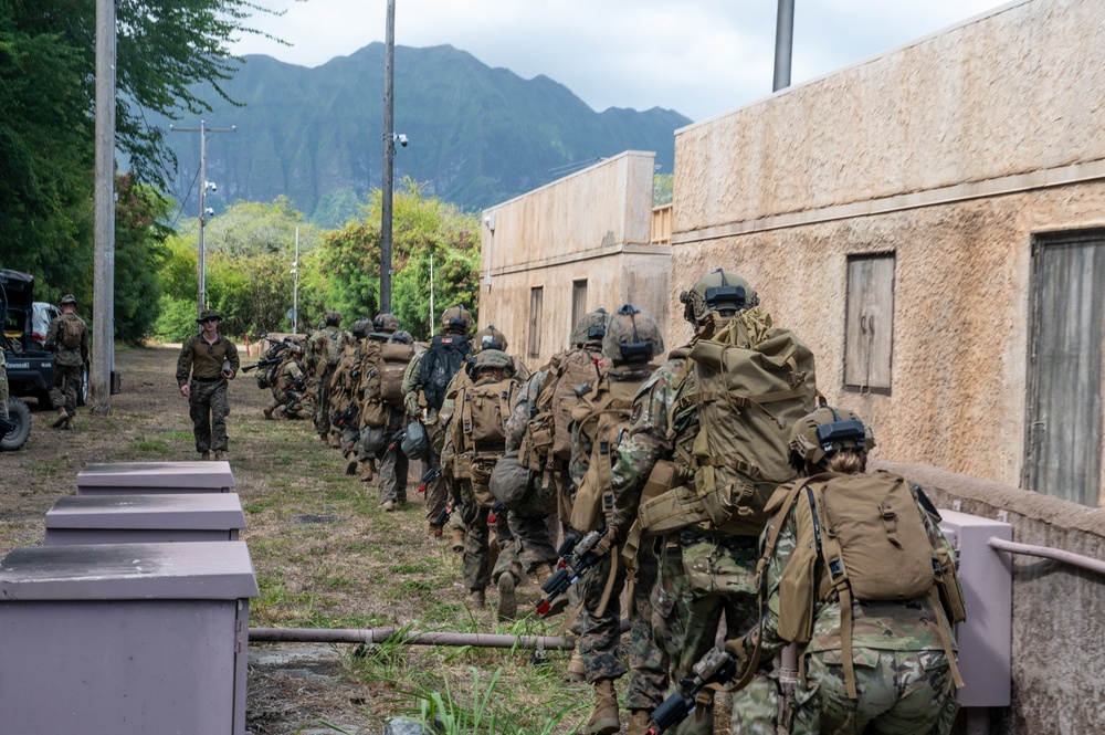 Hawaii Airmen, Marines host hazmat-combat training in Toxic Swell 25