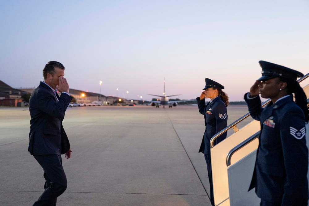 SD Hegseth Visits Fort Benning, Georgia