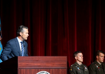 SD Hegseth Visits Fort Benning, Georgia