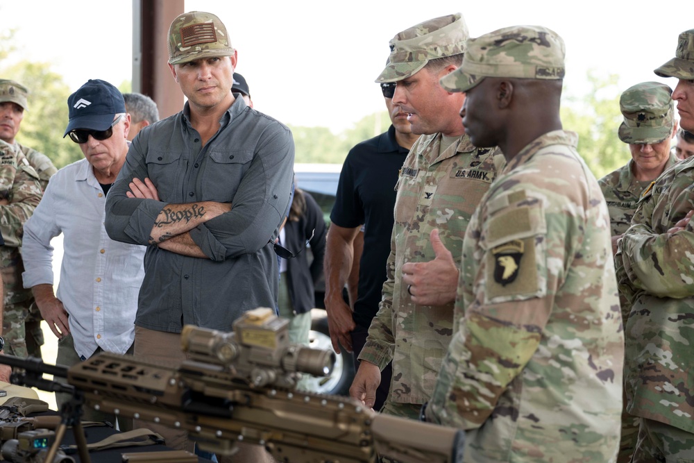 SD Hegseth Visits Fort Benning, Georgia