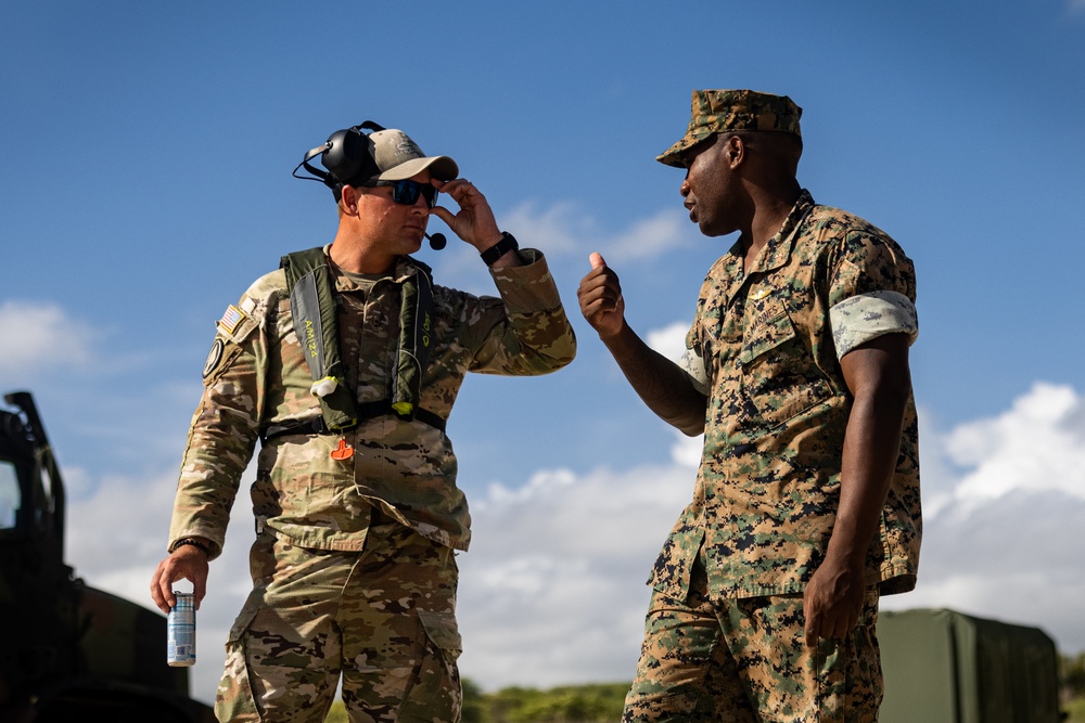 3d LLB conducts beach rehearsals with U.S. Army MSV(L)