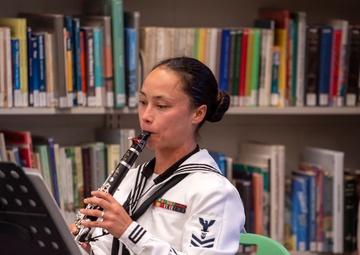 MU1 Nicole Starr performs at Makawao Public Library
