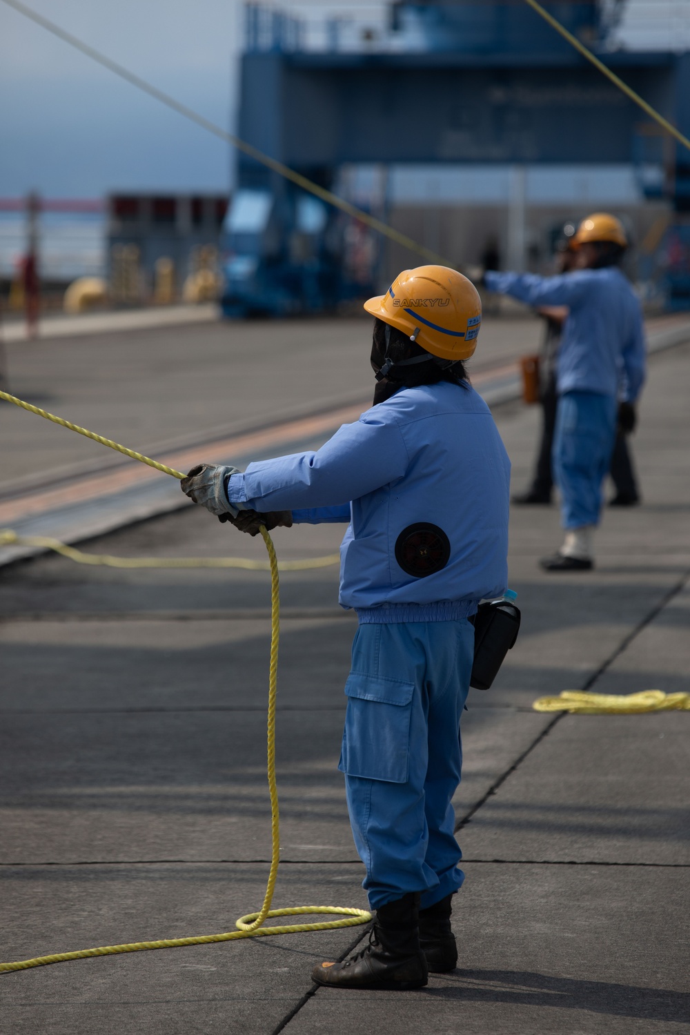 MCAS Iwakuni unloads E-2D Advanced Hawkeye designated for Japan Air Self-Defense Force