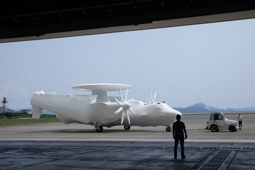 MCAS Iwakuni unloads E-2D Advanced Hawkeye designated for Japan Air Self-Defense Force