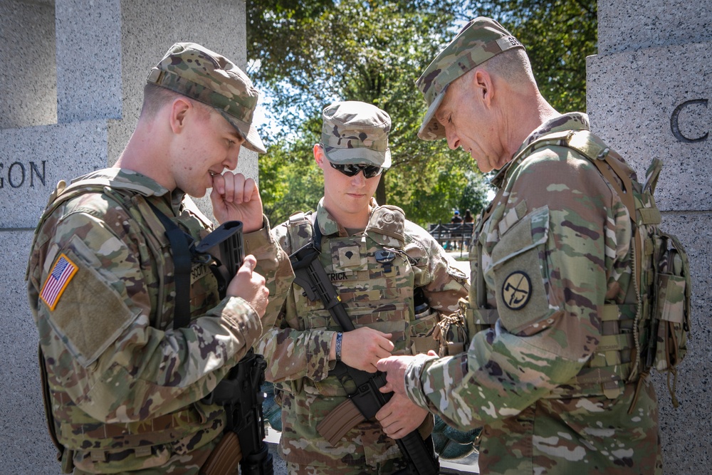 West Virginia National Guard adjutant general visits West Virginia Guard soldiers assigned to Joint Task Force - District of Columbia