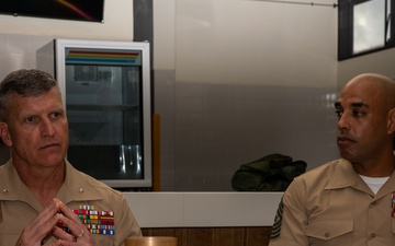 Commanding General Speaks to Staff Noncommissioned Officers