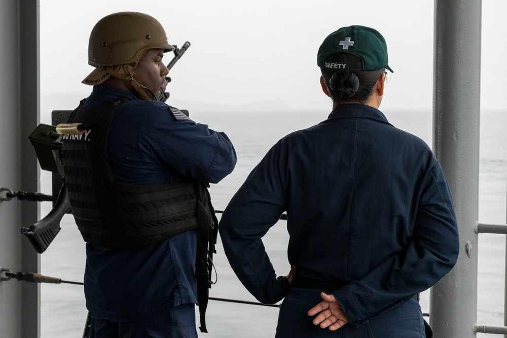 USS Frank Cable (AS 40) departs Phuket, Thailand