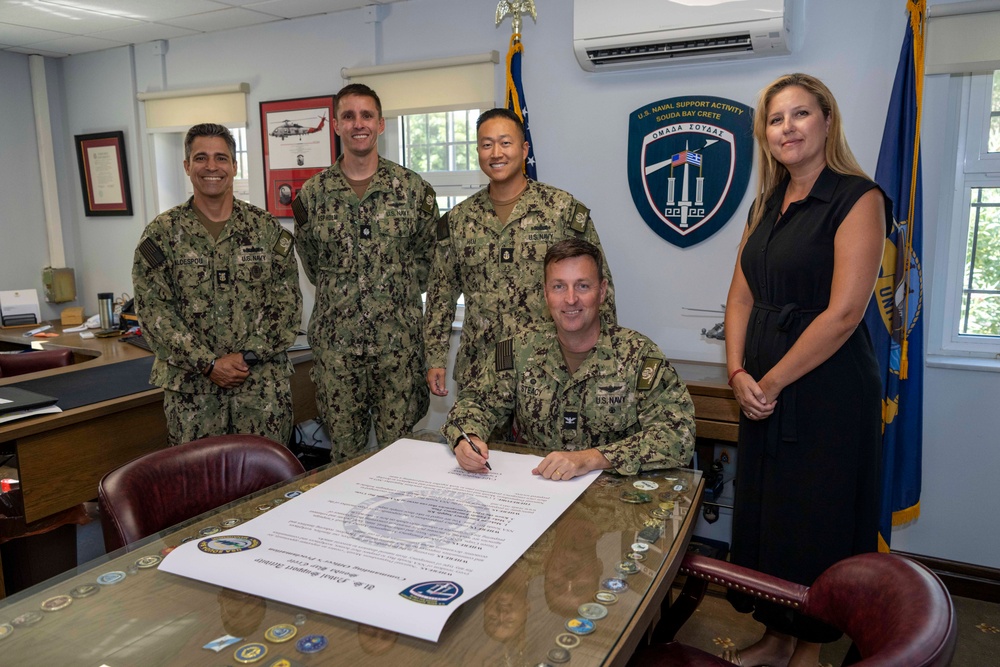 DVIDS - Images - NSA Souda Bay Commanding Officer Capt. Stephen Steacy ...