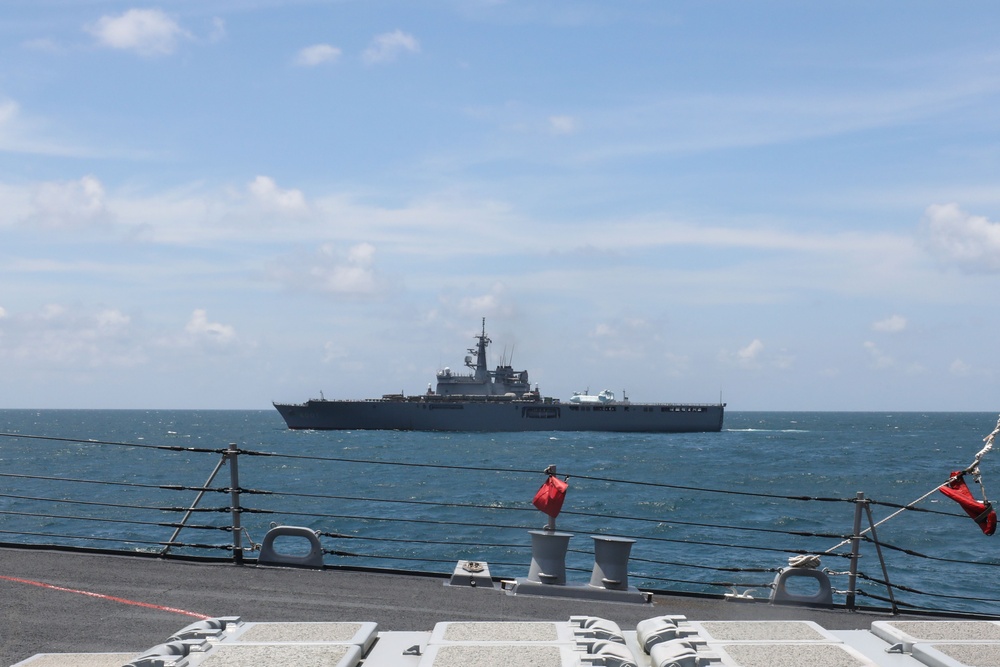 The USS John Finn sails in formation with KRI John Lie, KRI Makassar, and JS Osumi during Super Garuda Shield in the Java Sea