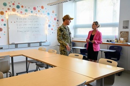 Commander, Navy Region Europe, Africa, Central visits NAVSTA Rota