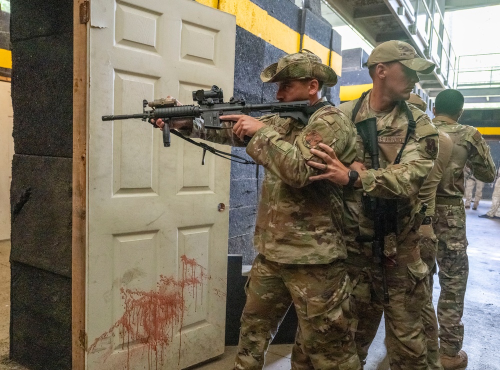 Green Berets and ANG conduct CQB at Sage Eagle 25-4