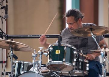 The Jukebox Band hosts Labor Day Concert