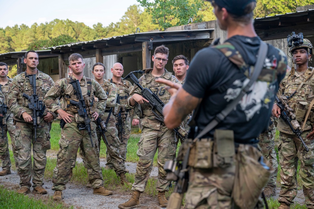 Green Berets and ANG conduct CQB at Sage Eagle 25-4