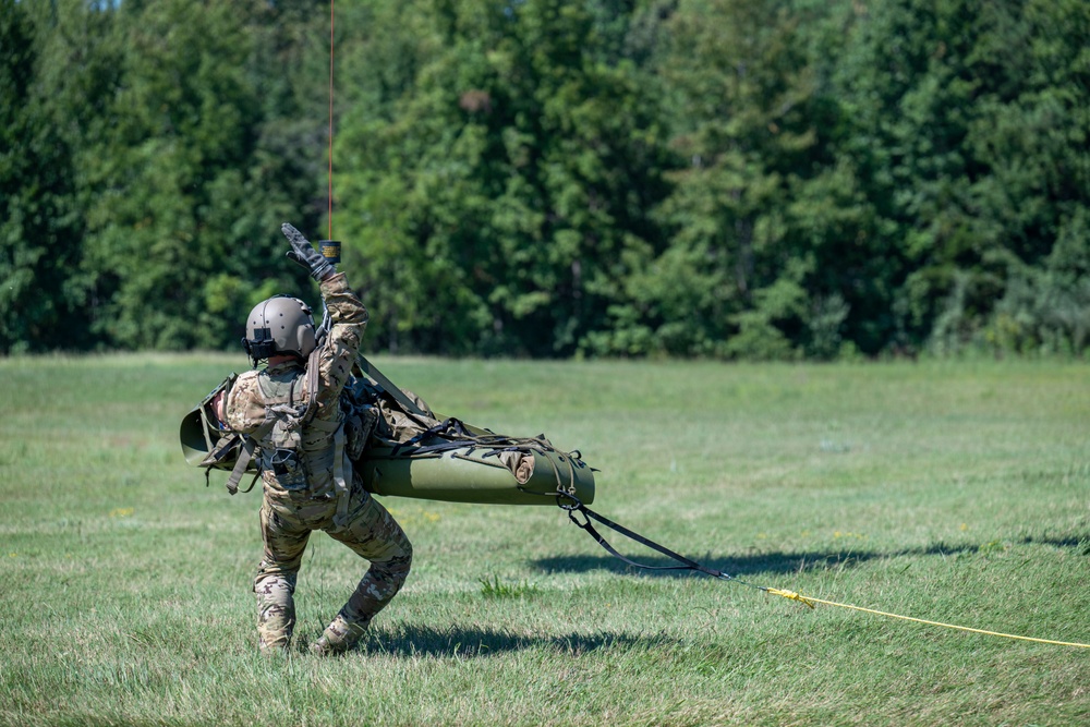 Green Berets and National Guard conduct helicopter medevac at Sage Eagle 25-4
