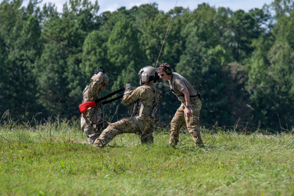 Green Berets and National Guard conduct helicopter medevac at Sage Eagle 25-4