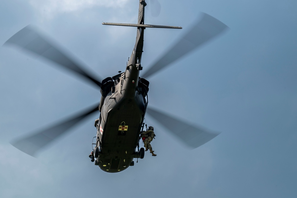 Green Berets and National Guard conduct helicopter medevac at Sage Eagle 25-4