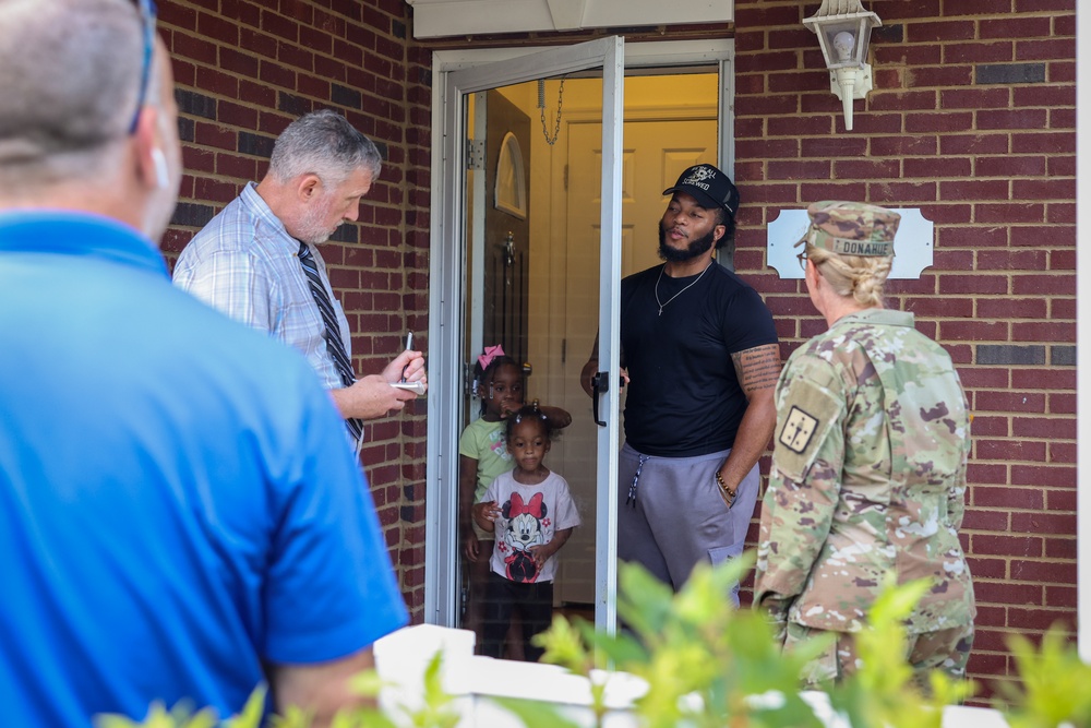 Fort Lee Leaders Walk Neighborhoods to Hear Families’ Voices