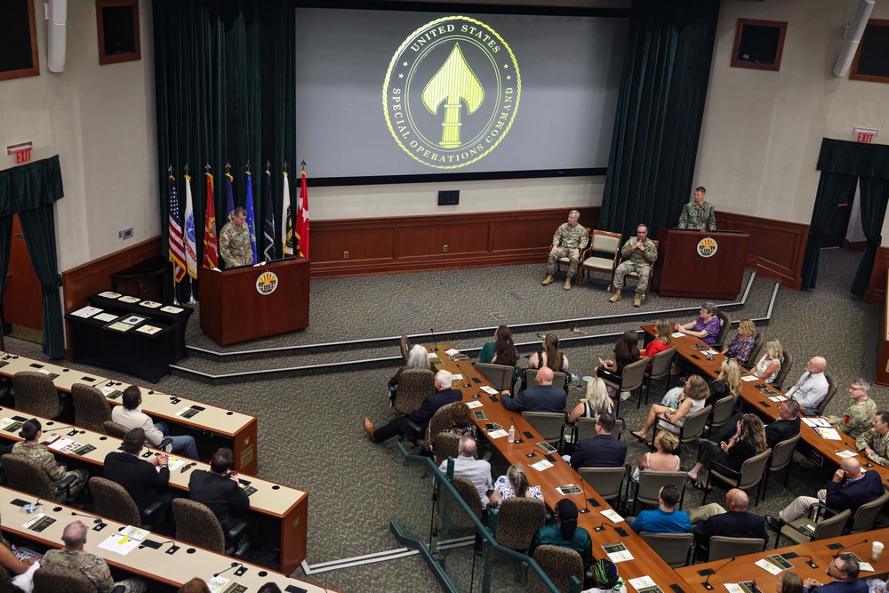 USSOCOM hosts Change of Responsibility