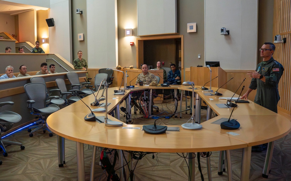 U.S. 2nd Fleet Commander Addresses TUSW Symposium