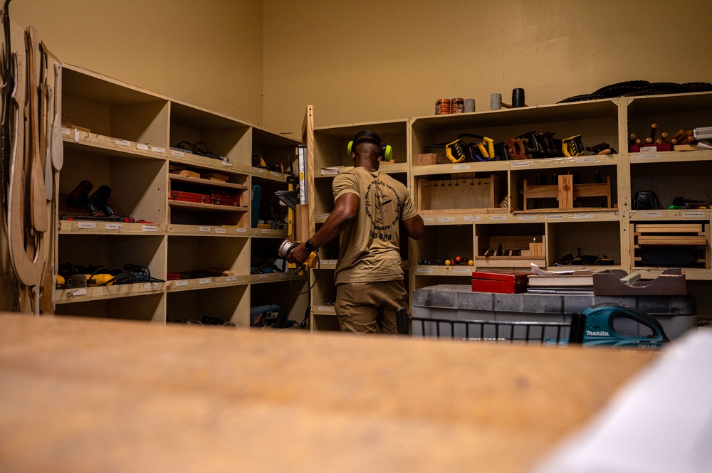 Through the grain of the wood: First sergeant bridges passion, leadership