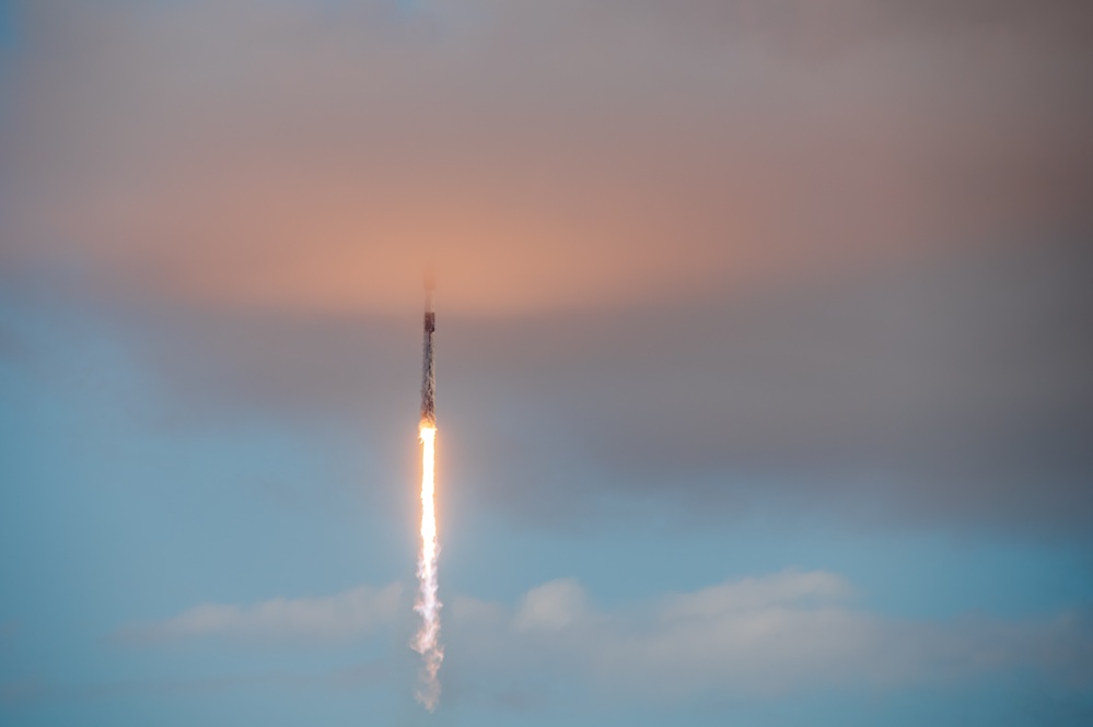 Falcon 9 | Starlink 10-57 Launch
