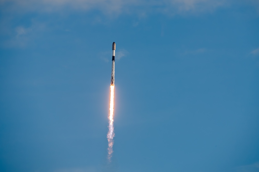 Falcon 9 | Starlink 10-57 Launch