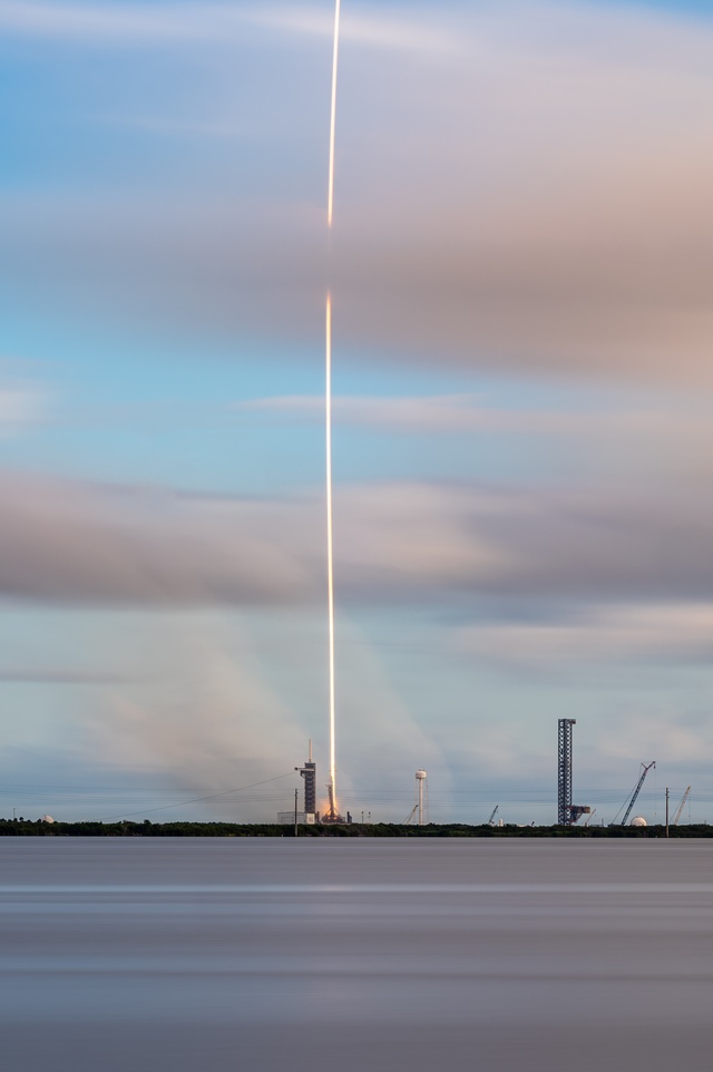Falcon 9 | Starlink 10-57 Launch