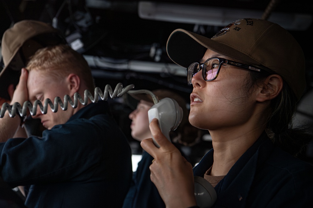 USS Gridley Bridge Operations