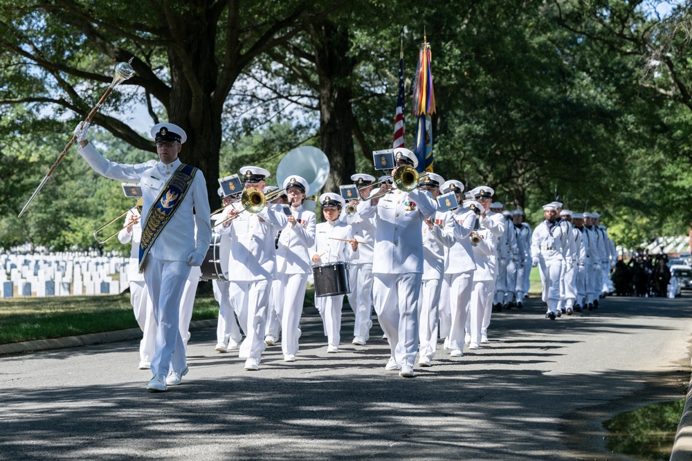 Full Military Funeral Honors with Escort are Conducted for U.S. Navy Capt. Edward Estes in Section 57