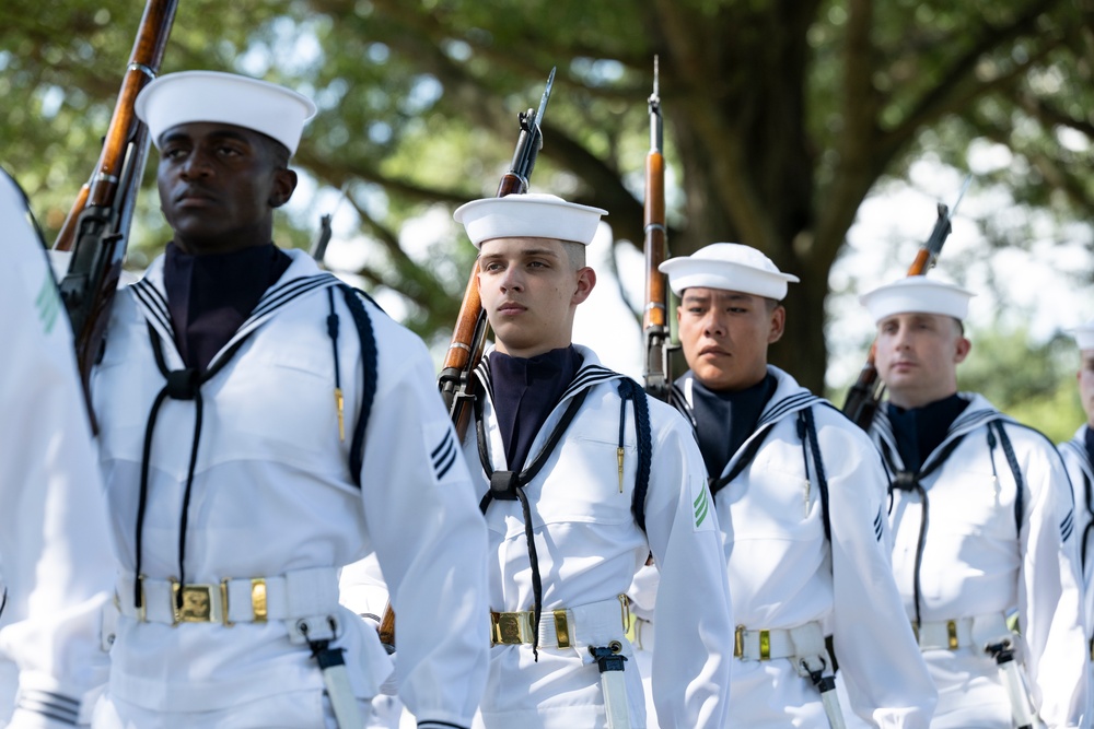 Full Military Funeral Honors with Escort are Conducted for U.S. Navy Capt. Edward Estes in Section 57