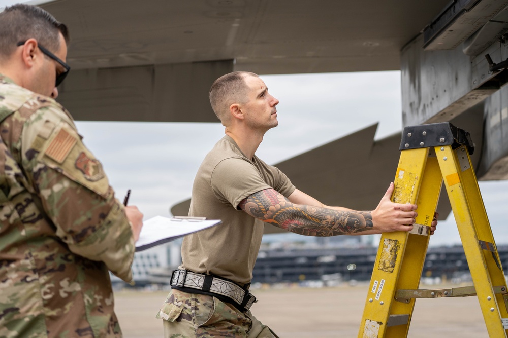 142nd AMXS Showcases Skills in 2025 Weapons Load Competition