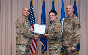Team Hanscom holds quarterly awards ceremony