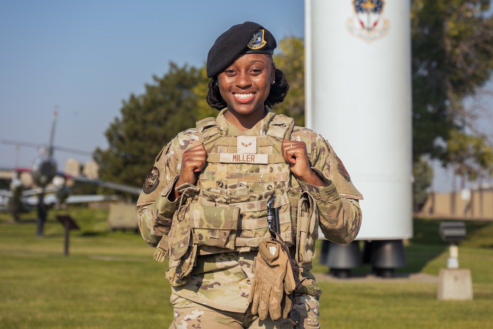 Standing watch, giving back: Defender turns military schedule into opportunity