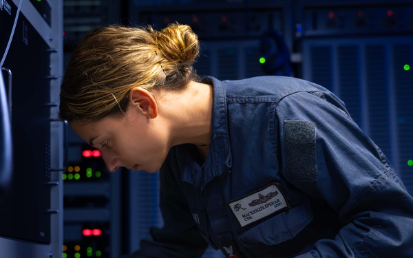 USS Theodore Roosevelt Maintenance