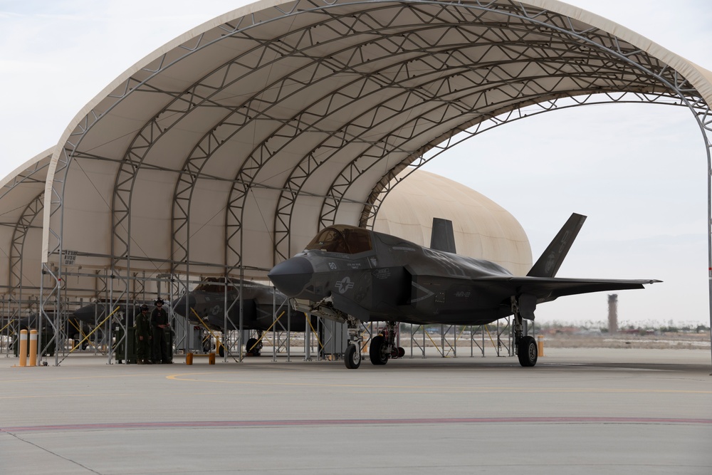MAG-13 Commanding Officer Final Flight