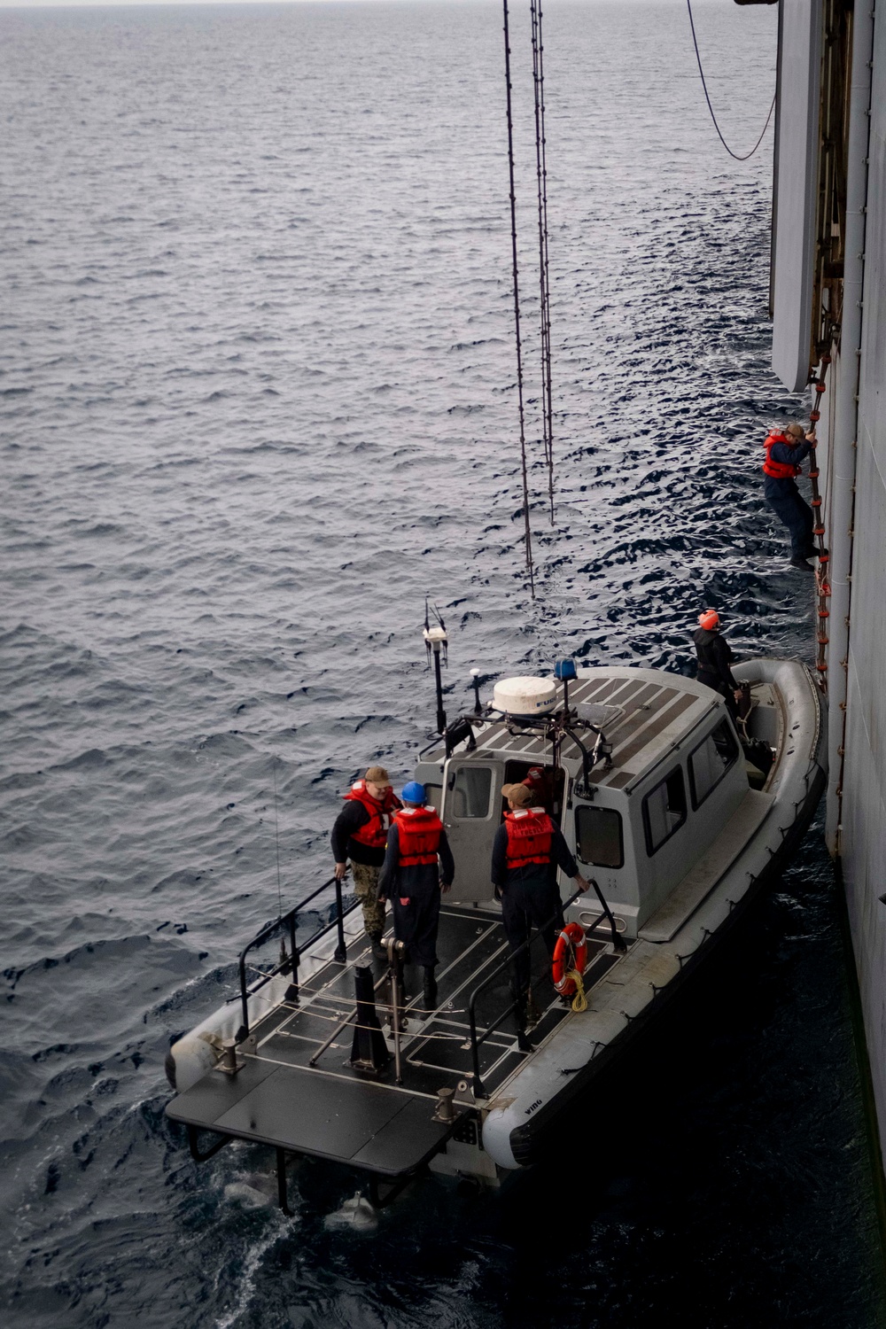 Boxer Conducts Small Boat Ops