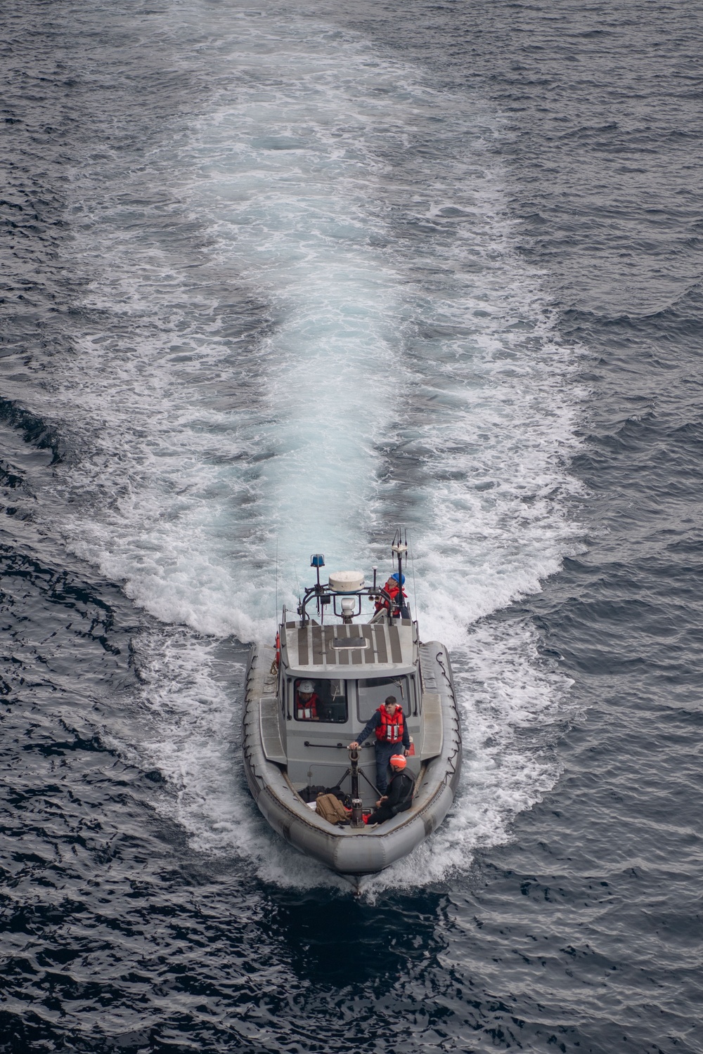 Boxer Conducts Small Boat Ops