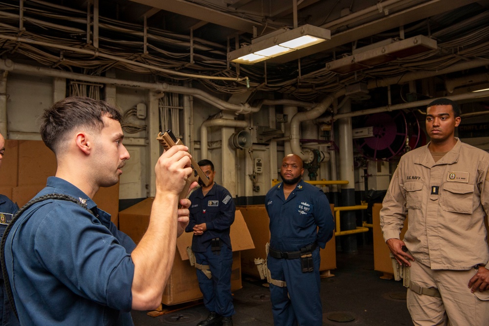 Boxer conducts M18 training