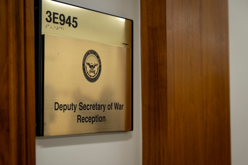 Department of War Plaques Change