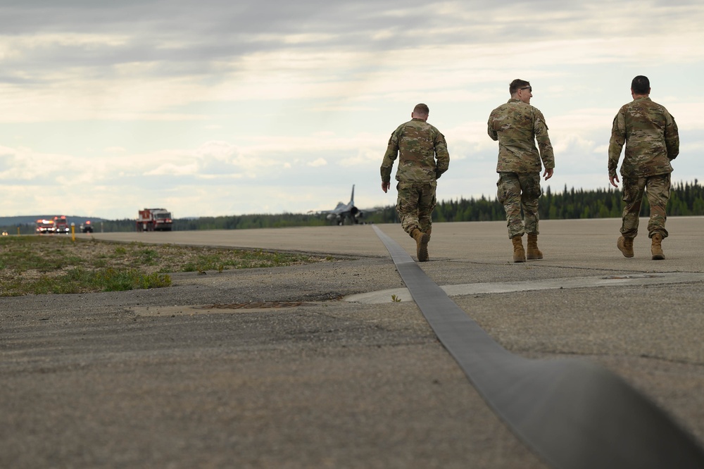354th CES keeps Eielson’s aircraft safe