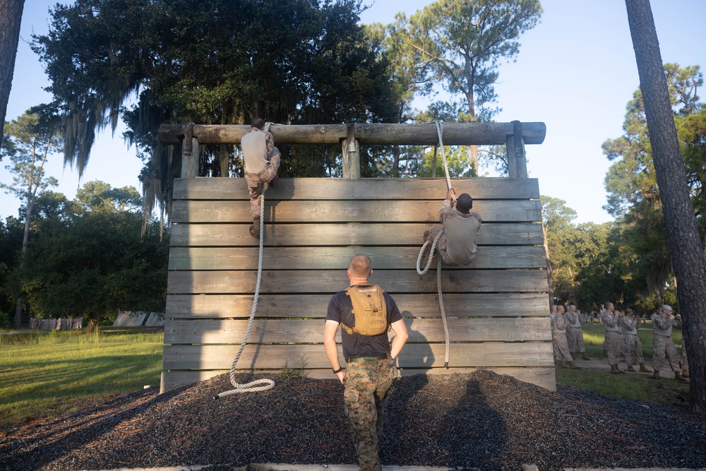India Company Conducts Confidence Course