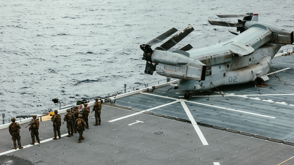 MRF-D 25.3: 2nd. Bn, 1st Marines conduct shooting drills aboard the USS Miguel Keith