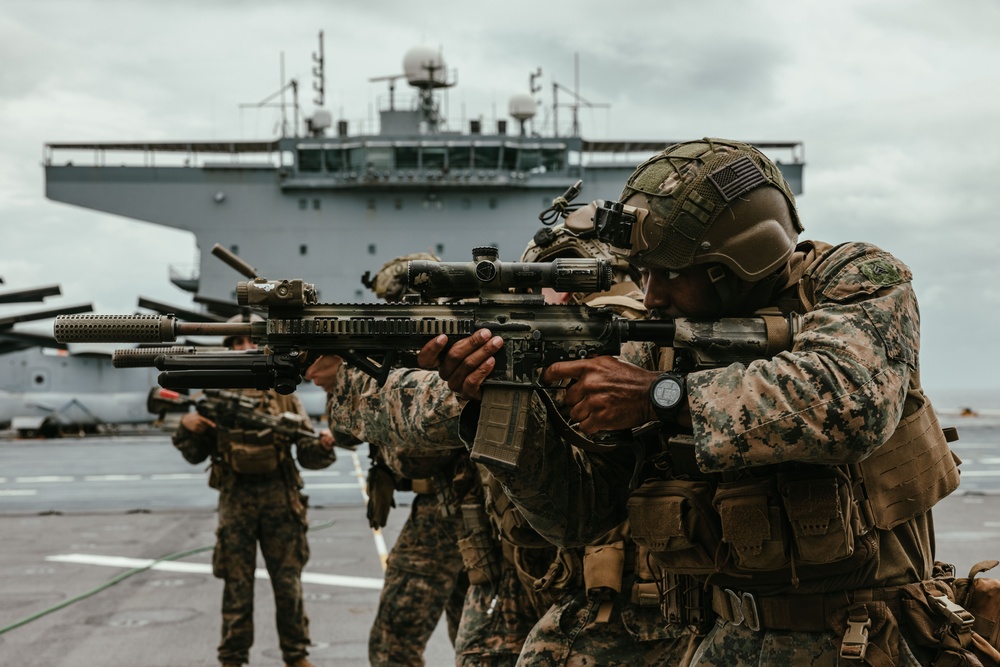 MRF-D 25.3: 2nd. Bn, 1st Marines conduct shooting drills aboard the USS Miguel Keith