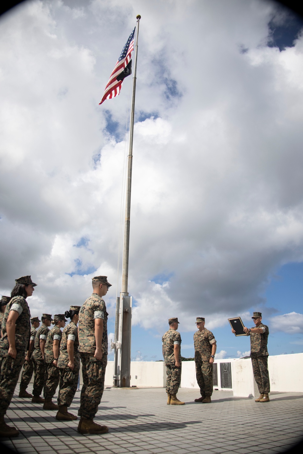 SMMC Ruiz visits 1st MAW and SNCOA in Okinawa