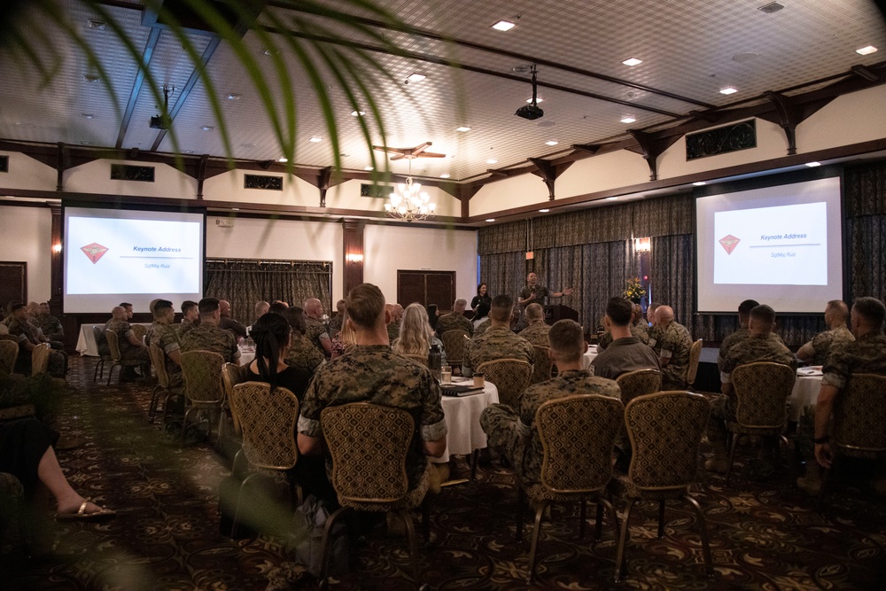 SMMC Ruiz visits 1st MAW and SNCOA in Okinawa