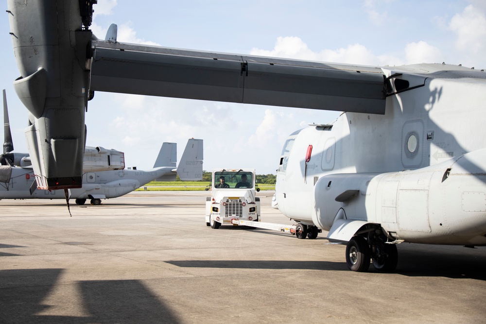 SMMC Ruiz visits 1st MAW and SNCOA in Okinawa