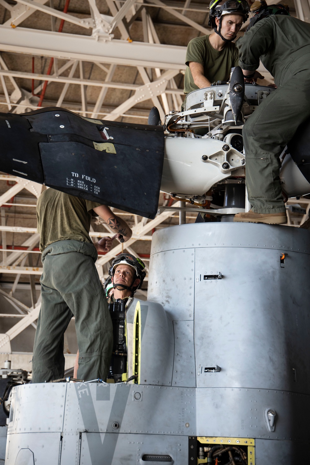 SMMC Ruiz visits 1st MAW and SNCOA in Okinawa