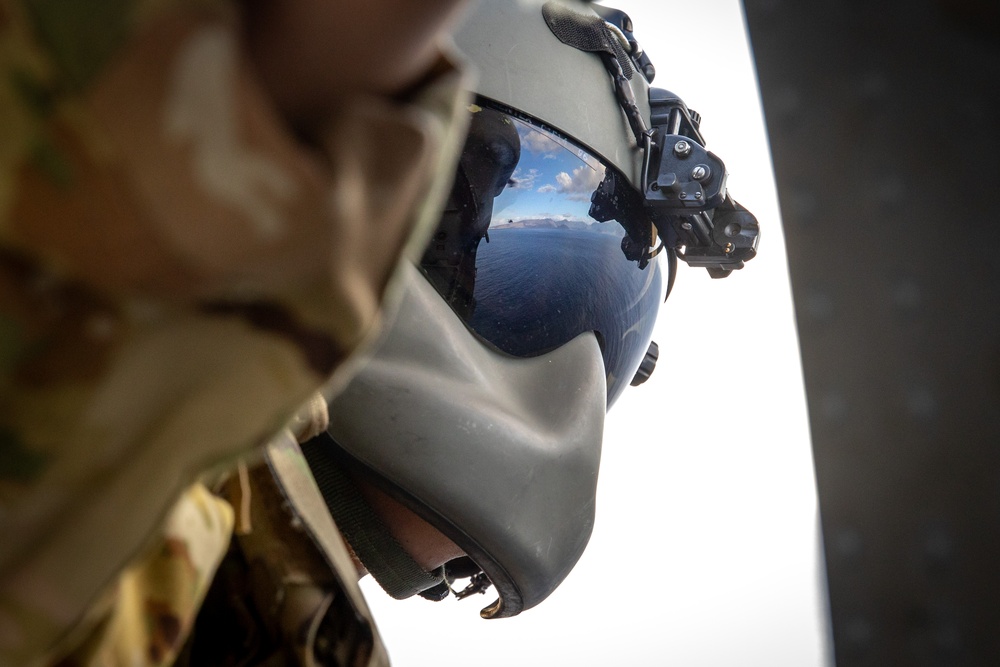 25th CAB Conducts Blackhawk Multi-ship Operations