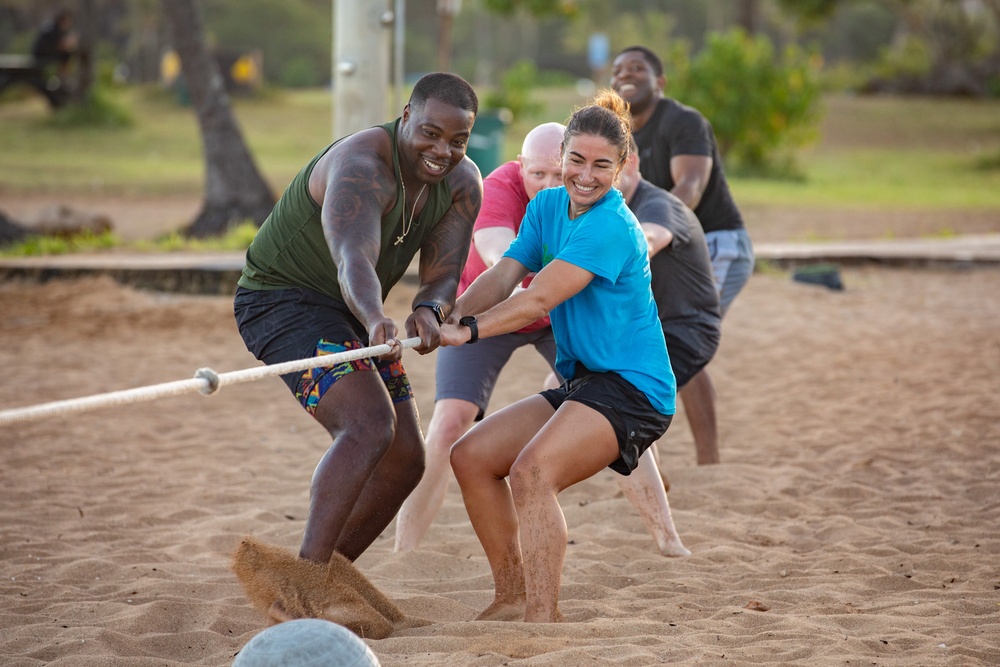 25th CAB H2F Hosts Team Building Workout at Hale’iwa Ali’i Beach Park